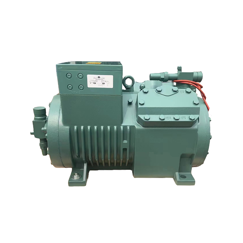 Screw compressor